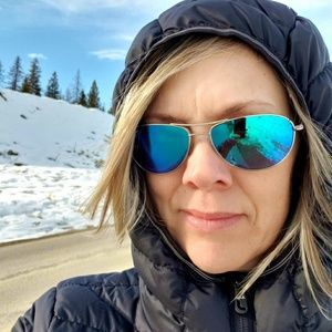 Meet your Posher, Lisa